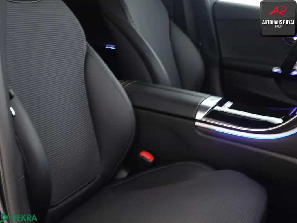 Mercedes-Benz C-Class d 4M AVANTGARDE DIGITAL-LIGHT,MASSAGE,SH 02/2023-photo-10