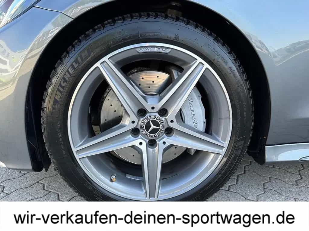 Mercedes-Benz C-Class 300 AMG Liftsystem Plus Paket Head-Up 360 Grad 08/2017-photo-17