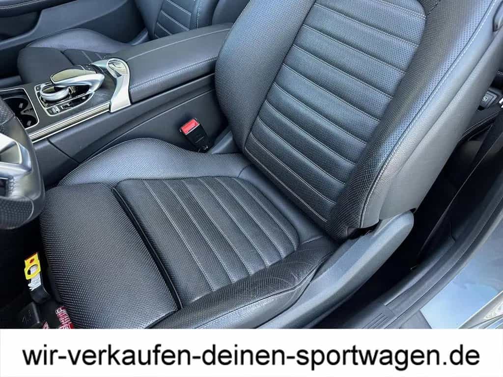 Mercedes-Benz C-Class 300 AMG Liftsystem Plus Paket Head-Up 360 Grad 08/2017-photo-20