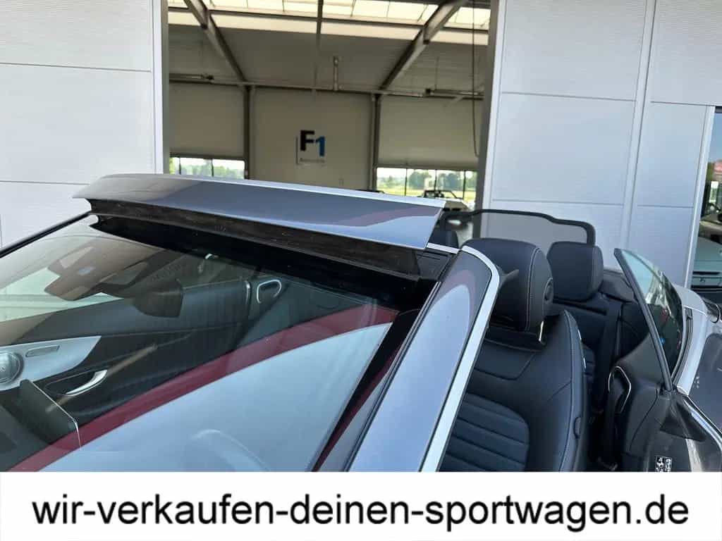 Mercedes-Benz C-Class 300 AMG Liftsystem Plus Paket Head-Up 360 Grad 08/2017-photo-22