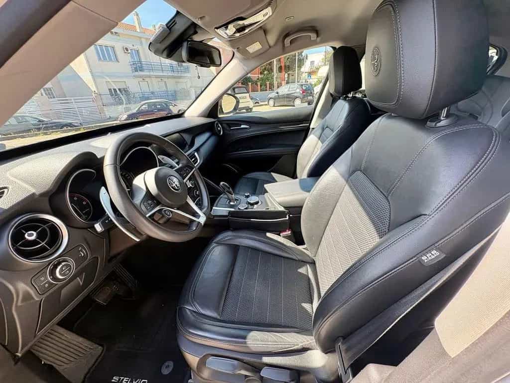 Alfa Romeo Stelvio Executive 2.2 #10521 06/2018-photo-8