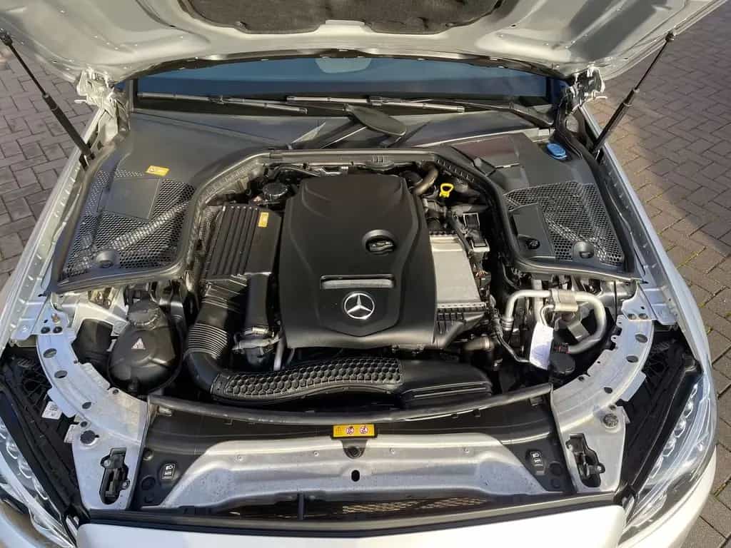 Mercedes-Benz C-Class 200 CGI/Kamera/PDC/LED/wenig Kilometer 06/2016-photo-21