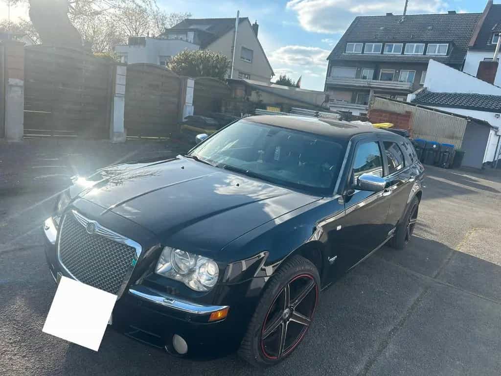 Chrysler 300C Touring 3.5 V6 AWD Autom. -LPG Gasanlage 09/2004-photo-0