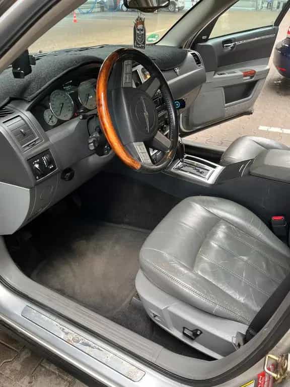 Chrysler 300C Touring 3.5 V6 AWD Autom. -LPG Gasanlage 09/2004-photo-13