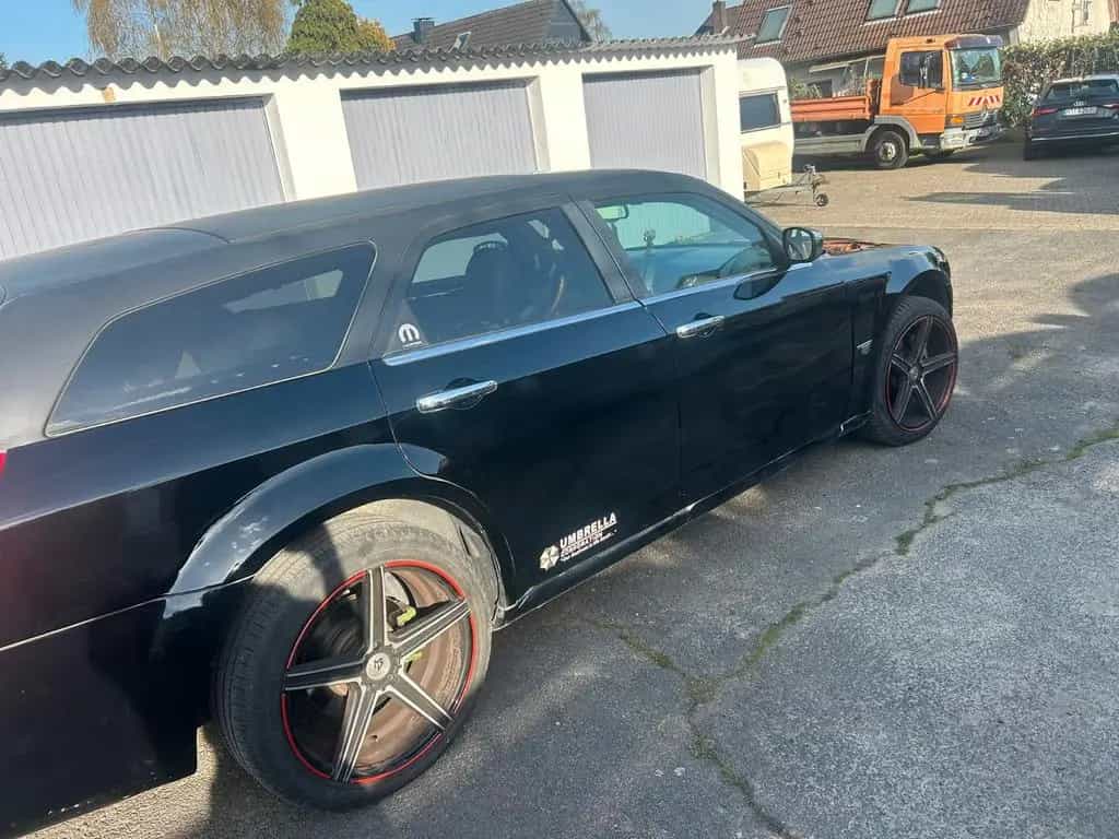 Chrysler 300C Touring 3.5 V6 AWD Autom. -LPG Gasanlage 09/2004-photo-3