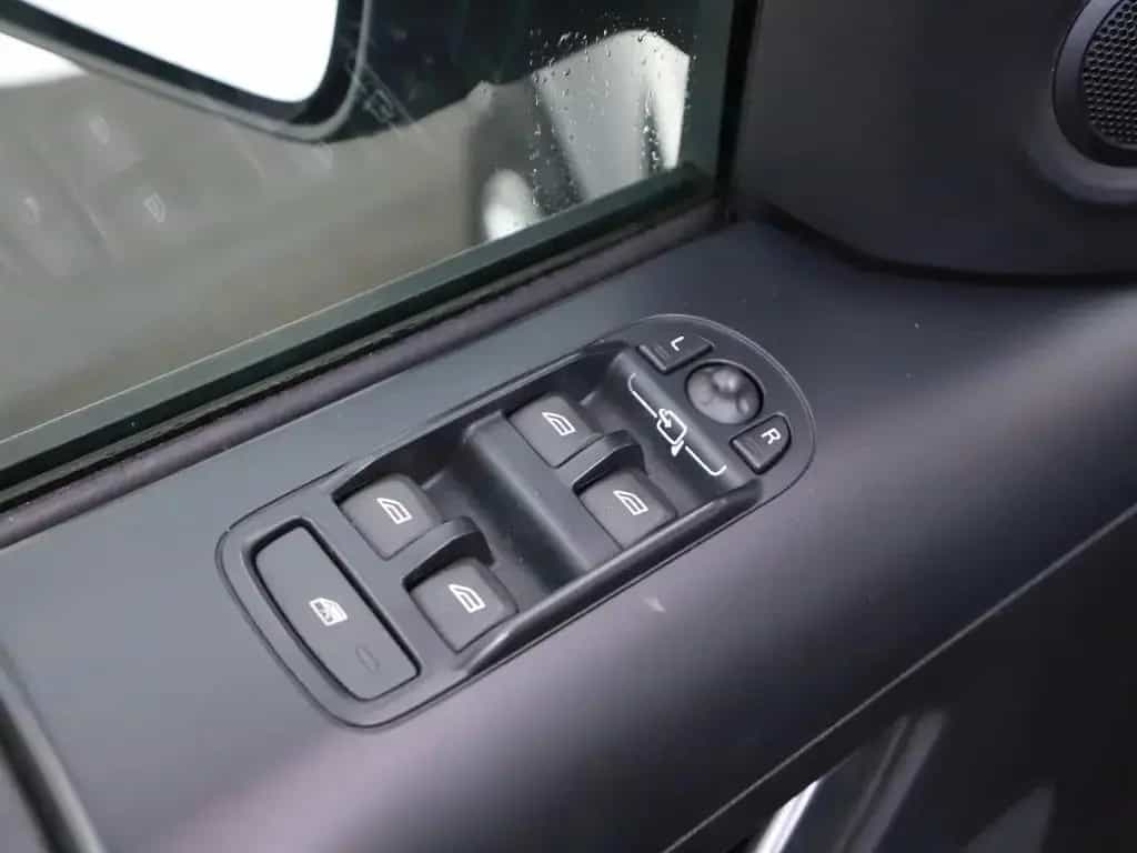 Land Rover Freelander 2 HSE TD4|Xenon|AHK|Navi|Leder|Alpine 02/2012-photo-12