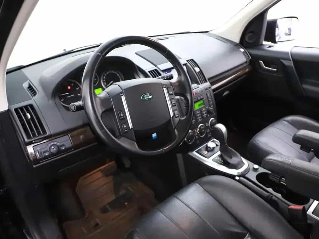 Land Rover Freelander 2 HSE TD4|Xenon|AHK|Navi|Leder|Alpine 02/2012-photo-4