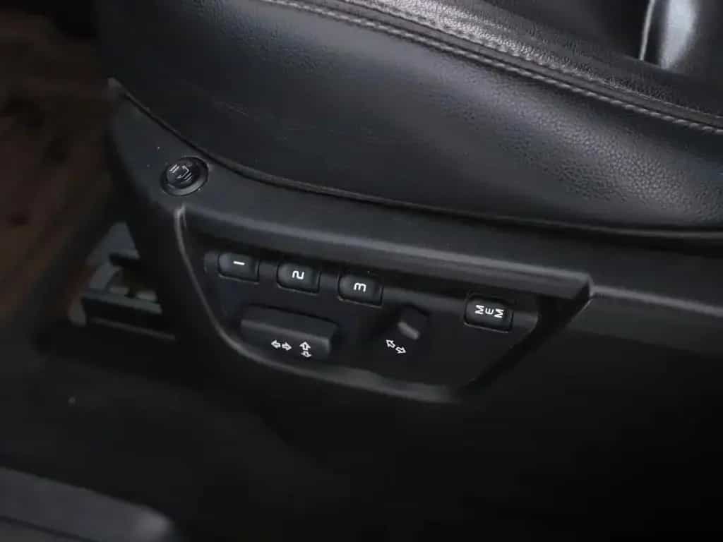 Land Rover Freelander 2 HSE TD4|Xenon|AHK|Navi|Leder|Alpine 02/2012-photo-9