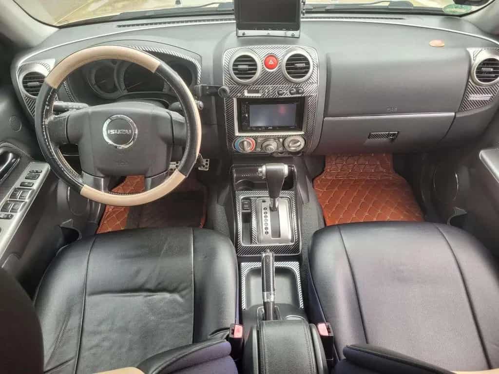Isuzu D-Max 3.0 D-Max 4x4 Autm. Custom Super Optik-Nur 08/2010-photo-14