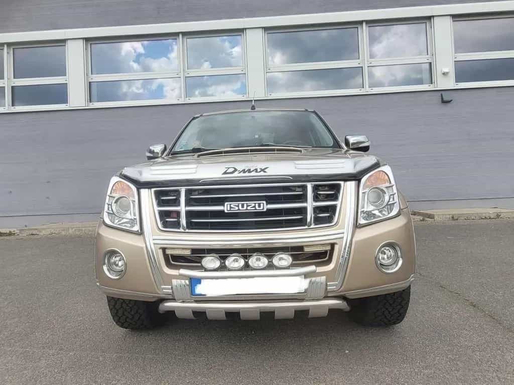 Isuzu D-Max 3.0 D-Max 4x4 Autm. Custom Super Optik-Nur 08/2010-photo-2