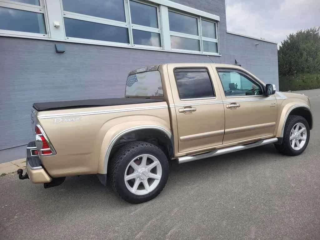 Isuzu D-Max 3.0 D-Max 4x4 Autm. Custom Super Optik-Nur 08/2010-photo-5