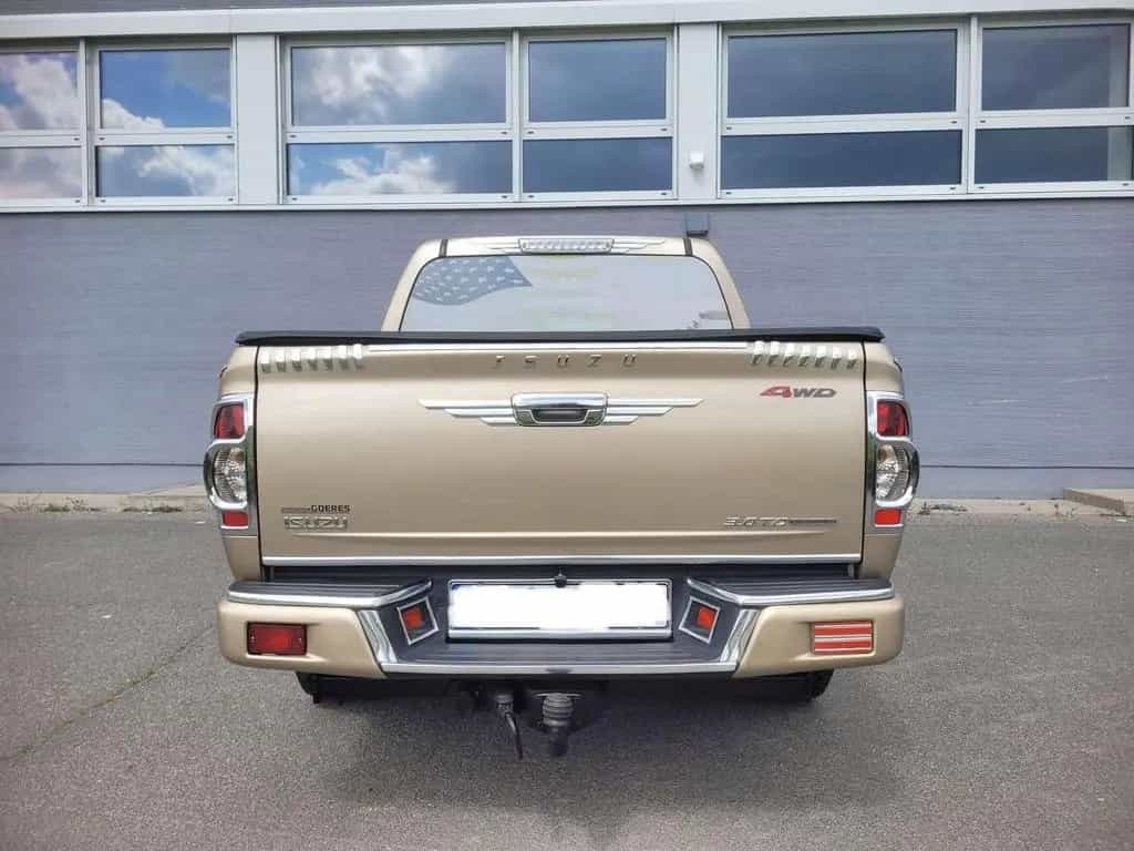 Isuzu D-Max 3.0 D-Max 4x4 Autm. Custom Super Optik-Nur 08/2010-photo-6
