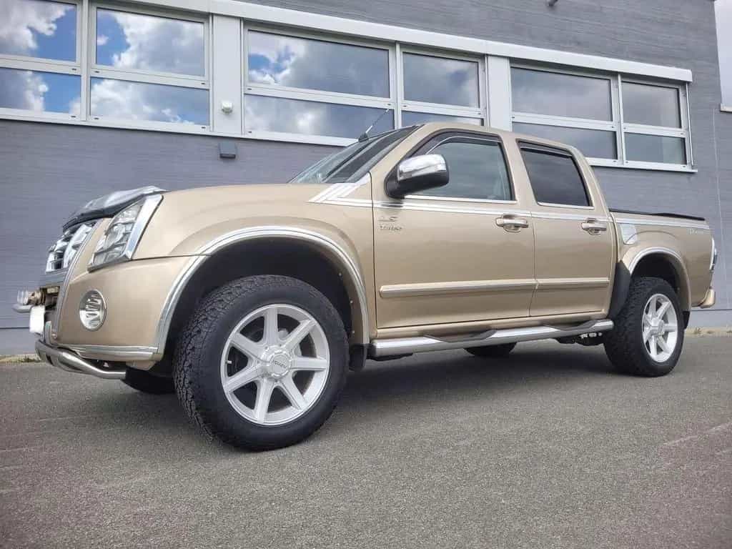 Isuzu D-Max 3.0 D-Max 4x4 Autm. Custom Super Optik-Nur 08/2010-photo-9