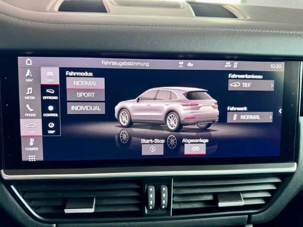 Porsche Cayenne GTS SportAbgas Pano ACC 360°Luft HeadUp 04/2021-photo-9
