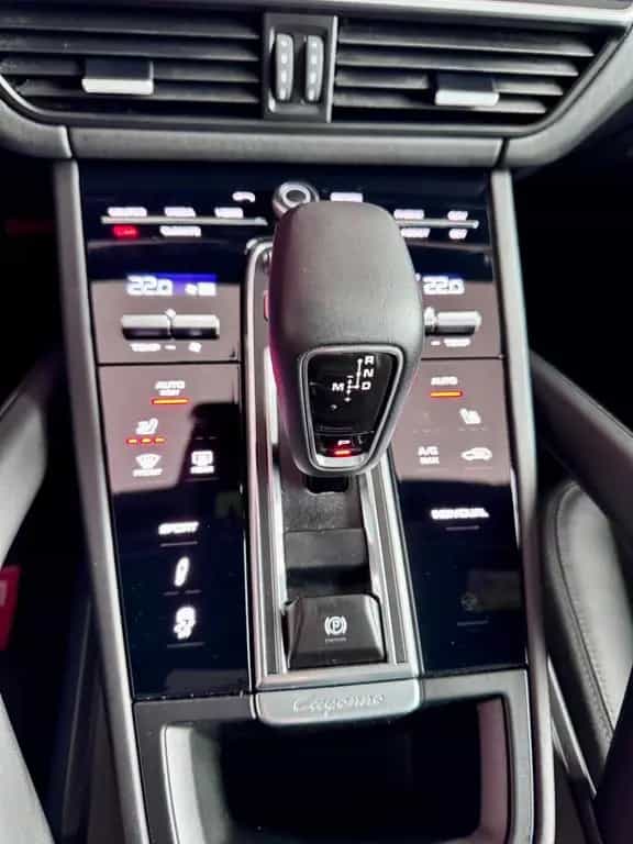 Porsche Cayenne GTS SportAbgas Pano ACC 360°Luft HeadUp 04/2021-photo-13