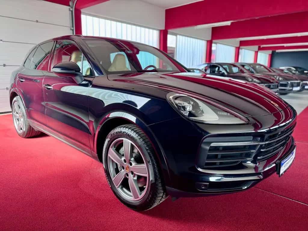 Porsche Cayenne S Pano ACC Luft SportChrono 18 Wege AHK 04/2018-photo-1