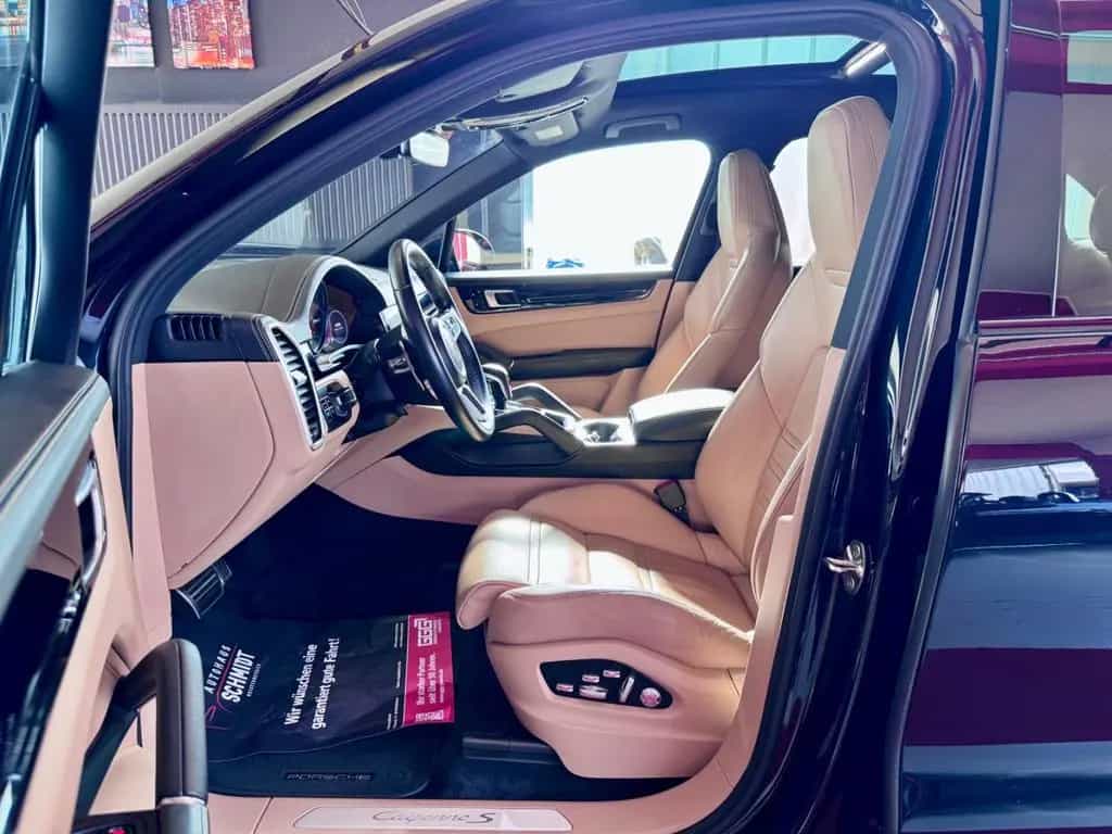 Porsche Cayenne S Pano ACC Luft SportChrono 18 Wege AHK 04/2018-photo-10