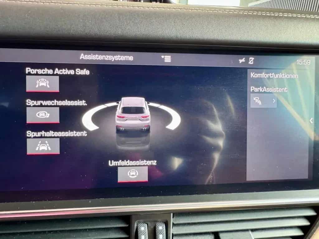 Porsche Cayenne S Pano ACC Luft SportChrono 18 Wege AHK 04/2018-photo-11