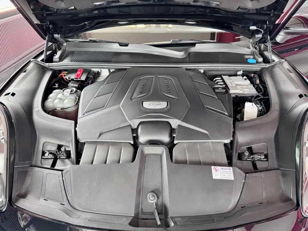 Porsche Cayenne S Pano ACC Luft SportChrono 18 Wege AHK 04/2018-photo-37
