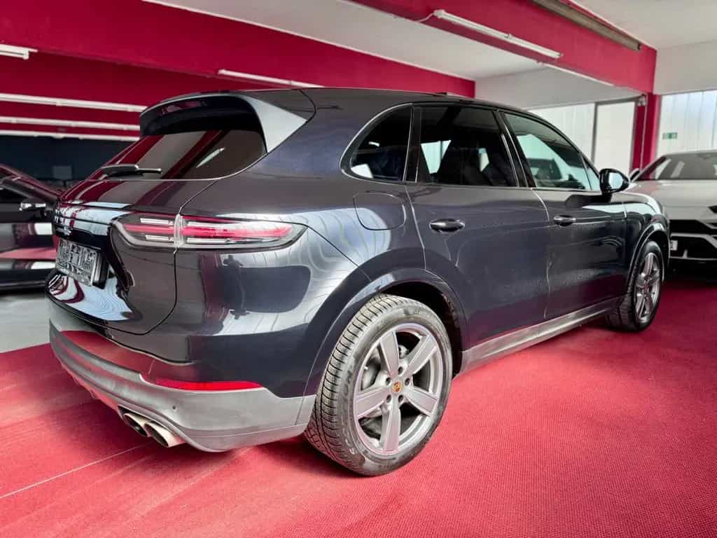 Porsche Cayenne S Pano ACC Luft SportChrono 18 Wege AHK 04/2018-photo-6