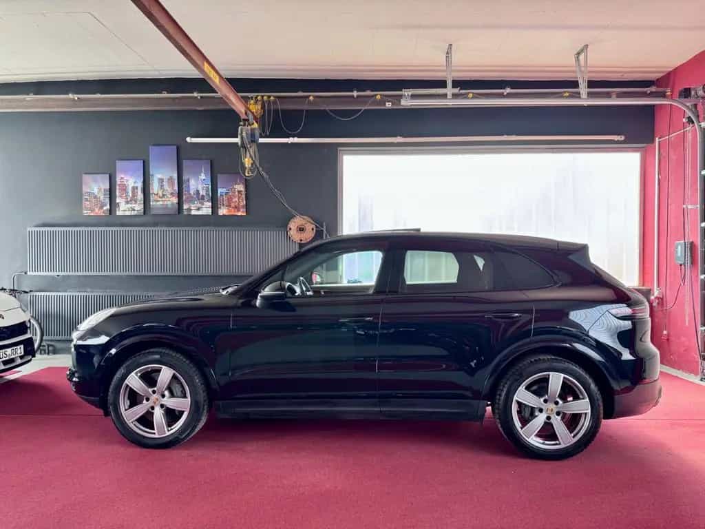 Porsche Cayenne S Pano ACC Luft SportChrono 18 Wege AHK 04/2018-photo-9