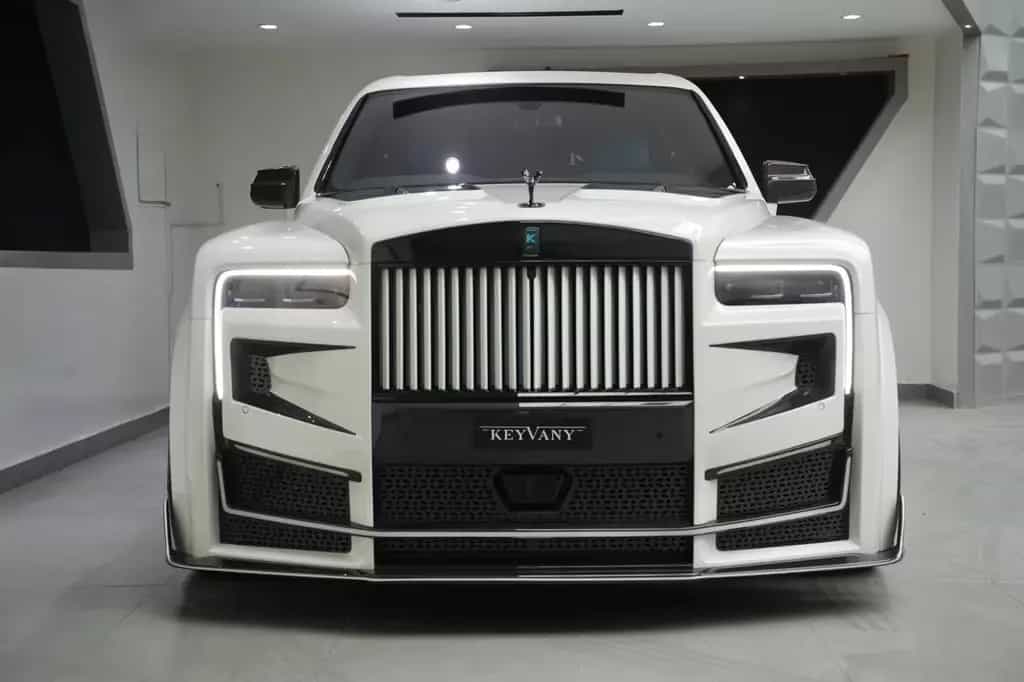 Rolls-Royce Cullinan II BLACK BADGE/KEYVANY/4SEAT/TV/STARLGH 02/2026-photo-2