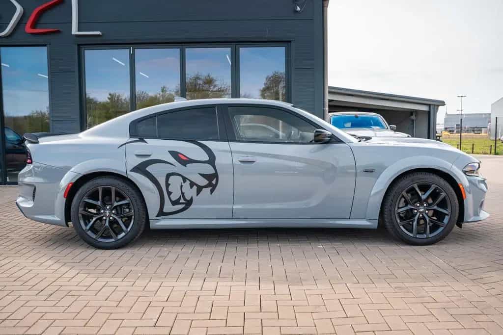 Dodge Charger 5,7 HEMI V8 WIDEBODY LED 06/2022-photo-11