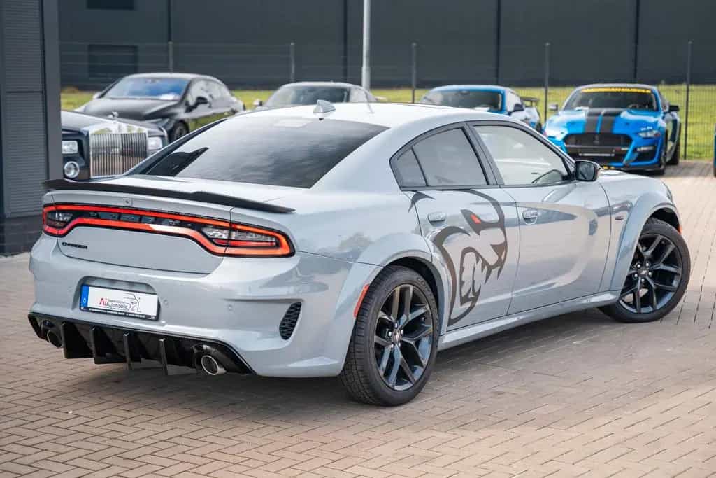 Dodge Charger 5,7 HEMI V8 WIDEBODY LED 06/2022-photo-12