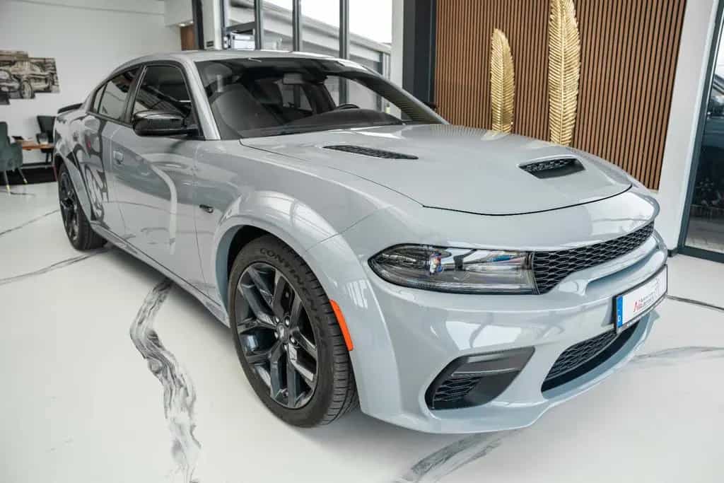 Dodge Charger 5,7 HEMI V8 WIDEBODY LED 06/2022-photo-2
