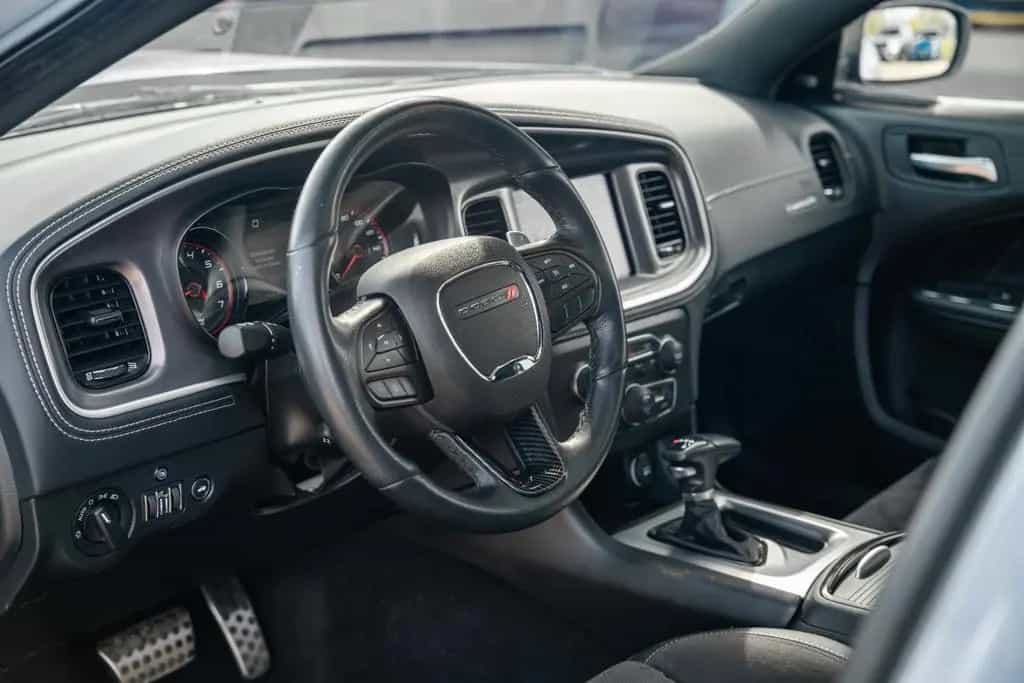 Dodge Charger 5,7 HEMI V8 WIDEBODY LED 06/2022-photo-23