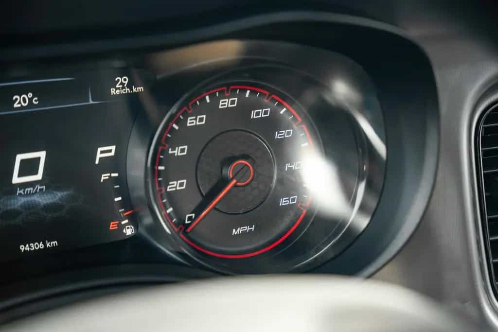 Dodge Charger 5,7 HEMI V8 WIDEBODY LED 06/2022-photo-29