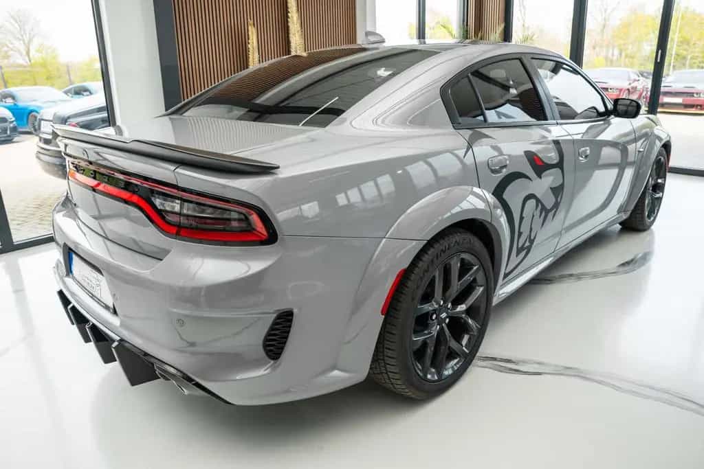 Dodge Charger 5,7 HEMI V8 WIDEBODY LED 06/2022-photo-4