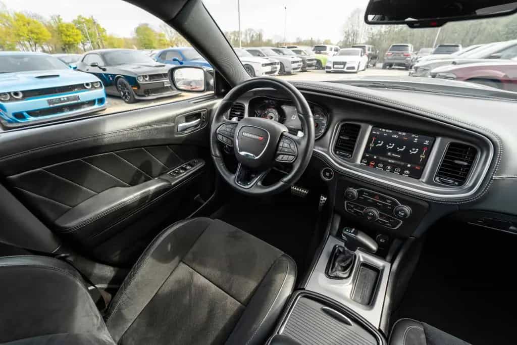Dodge Charger 5,7 HEMI V8 WIDEBODY LED 06/2022-photo-46
