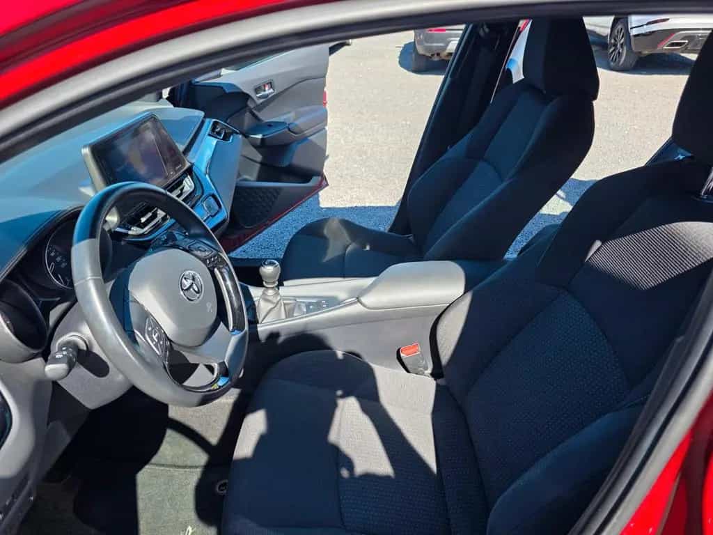 Toyota C-HR Flow 09/2018-photo-11