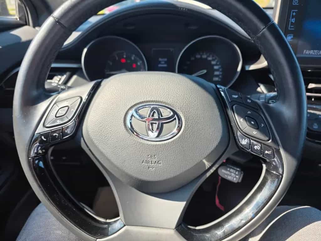 Toyota C-HR Flow 09/2018-photo-21