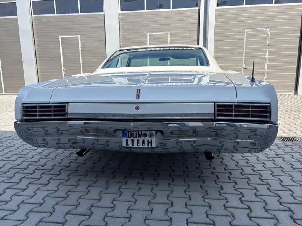 Oldsmobile Other Dynamic 88 07/1966-photo-5