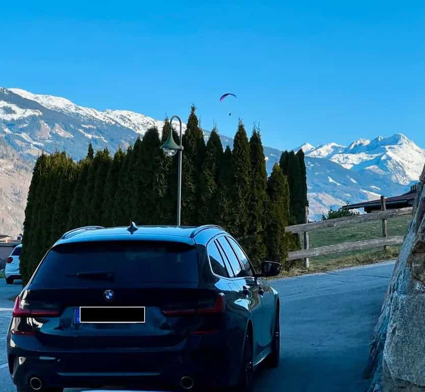 BMW 3 Series 320d xDrive Touring M Sport Auto M Sport STANDHZ 04/2021-photo-2