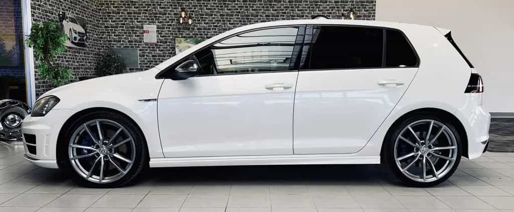 Volkswagen Golf VII R 4Motion|PANO|KAMERA|ACC|SPUR* 07/2017-photo-11