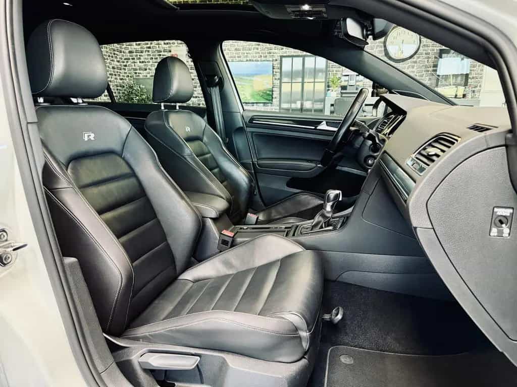 Volkswagen Golf VII R 4Motion|PANO|KAMERA|ACC|SPUR* 07/2017-photo-19