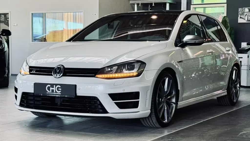 Volkswagen Golf VII R 4Motion|PANO|KAMERA|ACC|SPUR* 07/2017-photo-2