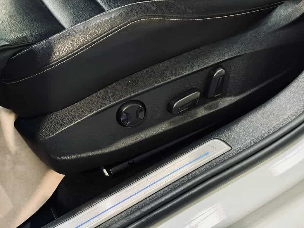 Volkswagen Golf VII R 4Motion|PANO|KAMERA|ACC|SPUR* 07/2017-photo-25