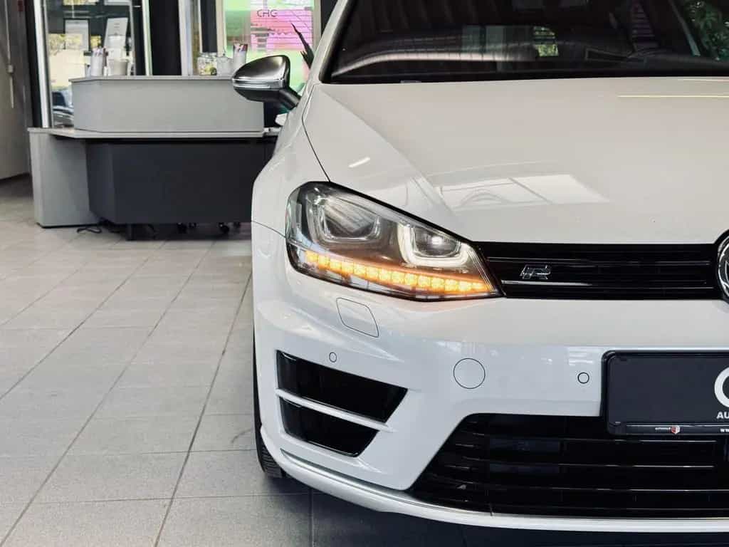 Volkswagen Golf VII R 4Motion|PANO|KAMERA|ACC|SPUR* 07/2017-photo-4