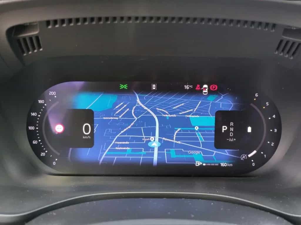 Volvo XC 60 Plus Dark 2WD 04/2024-photo-14
