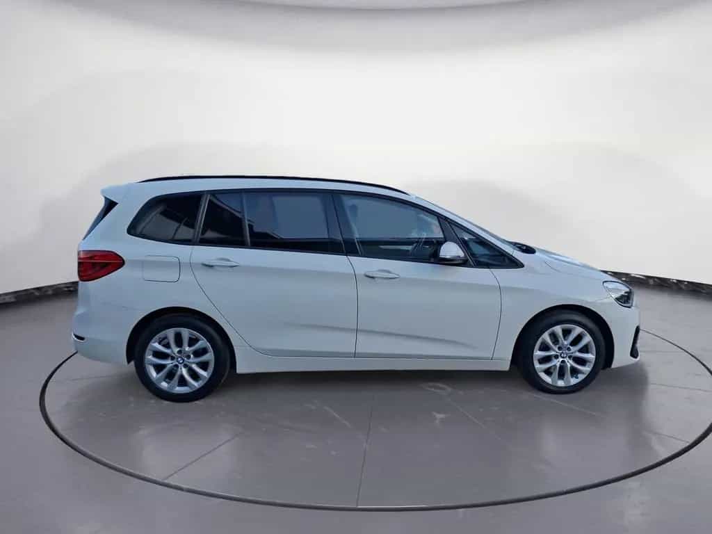 BMW 2 Series 220i Gran Tourer Advantage Klima PDC Kamera Pano 07/2019-photo-4