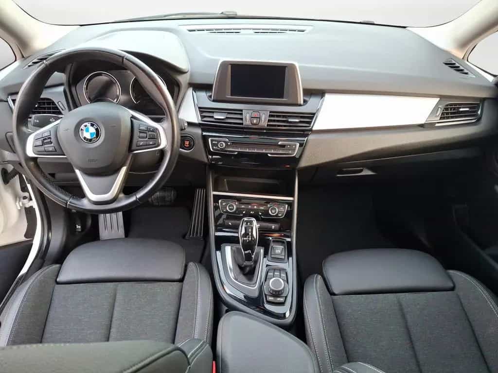 BMW 2 Series 220i Gran Tourer Advantage Klima PDC Kamera Pano 07/2019-photo-8