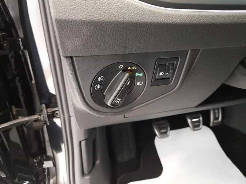 Other Volkswagen Taigo 1.0 TSI 81kW R-Line 06/2023-photo-9