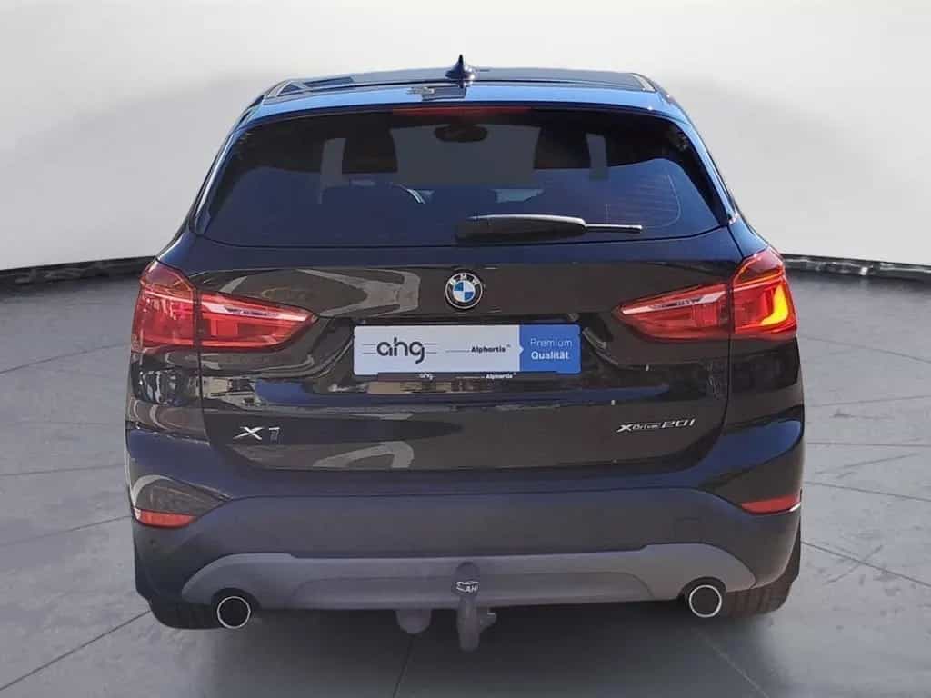 BMW X1 xDrive20i Advantage *Navi*SHZ*PDC*AHK* 07/2019-photo-4