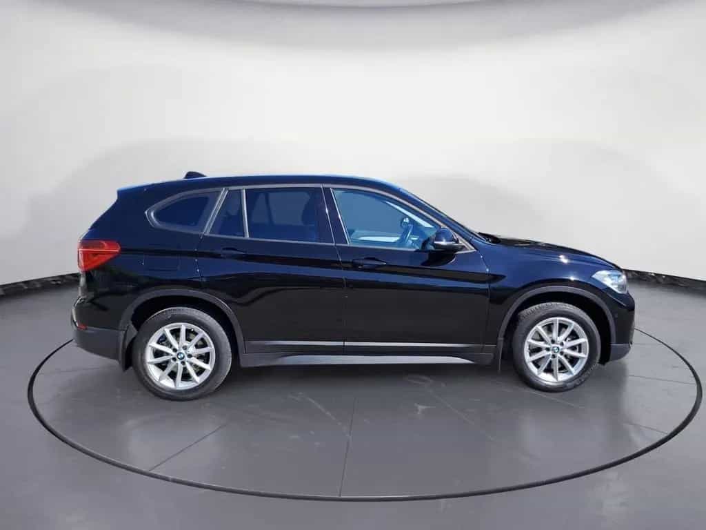 BMW X1 xDrive20i Advantage *Navi*SHZ*PDC*AHK* 07/2019-photo-5