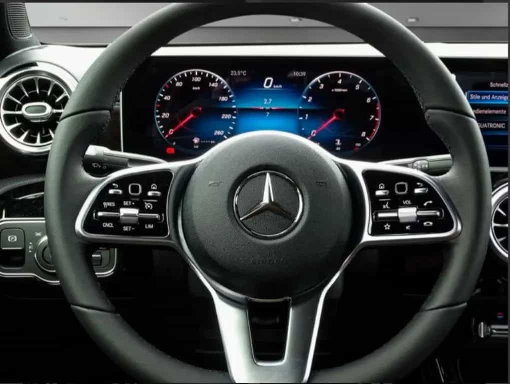 Mercedes-Benz A-Class 200 -NIGHT PAKET TOP ZUSTAND 07/2019-photo-11