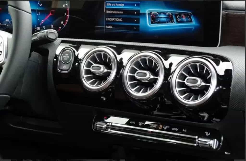 Mercedes-Benz A-Class 200 -NIGHT PAKET TOP ZUSTAND 07/2019-photo-12